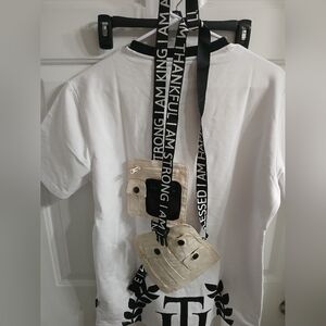 Size large men's White tee with utility strap New